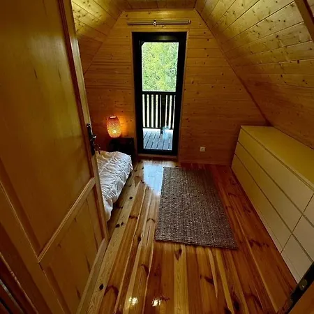 Prázdninový dům Letniskowy Aster Z Basenem I Jacuzzi Małdyty