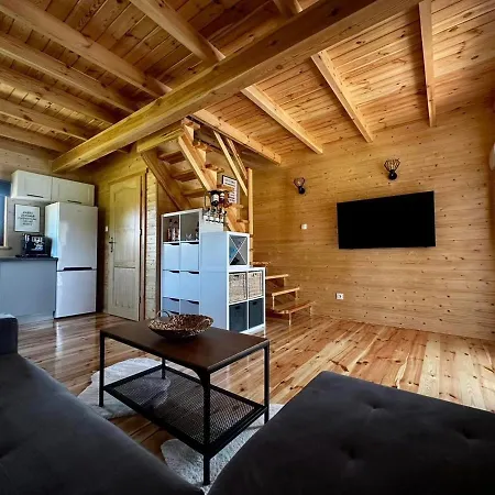 Prázdninový dům Letniskowy Aster Z Basenem I Jacuzzi